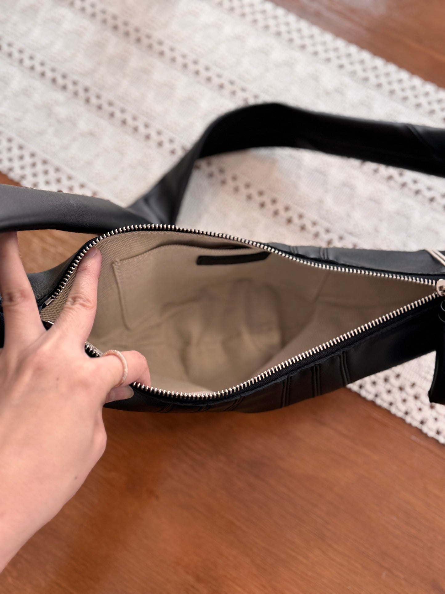 Cowhide Croissant Bag (Preorder)