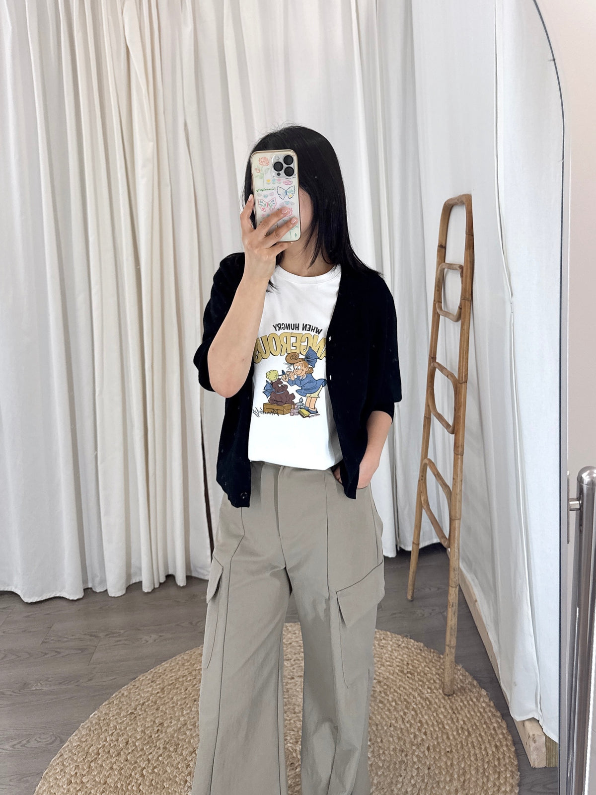 Hungry Tee(~9/15)