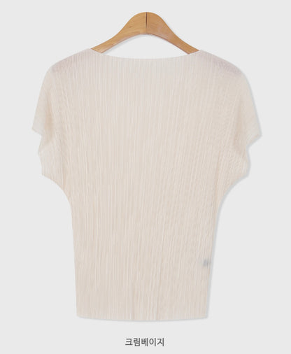 Pleated Blouse (~7/16)