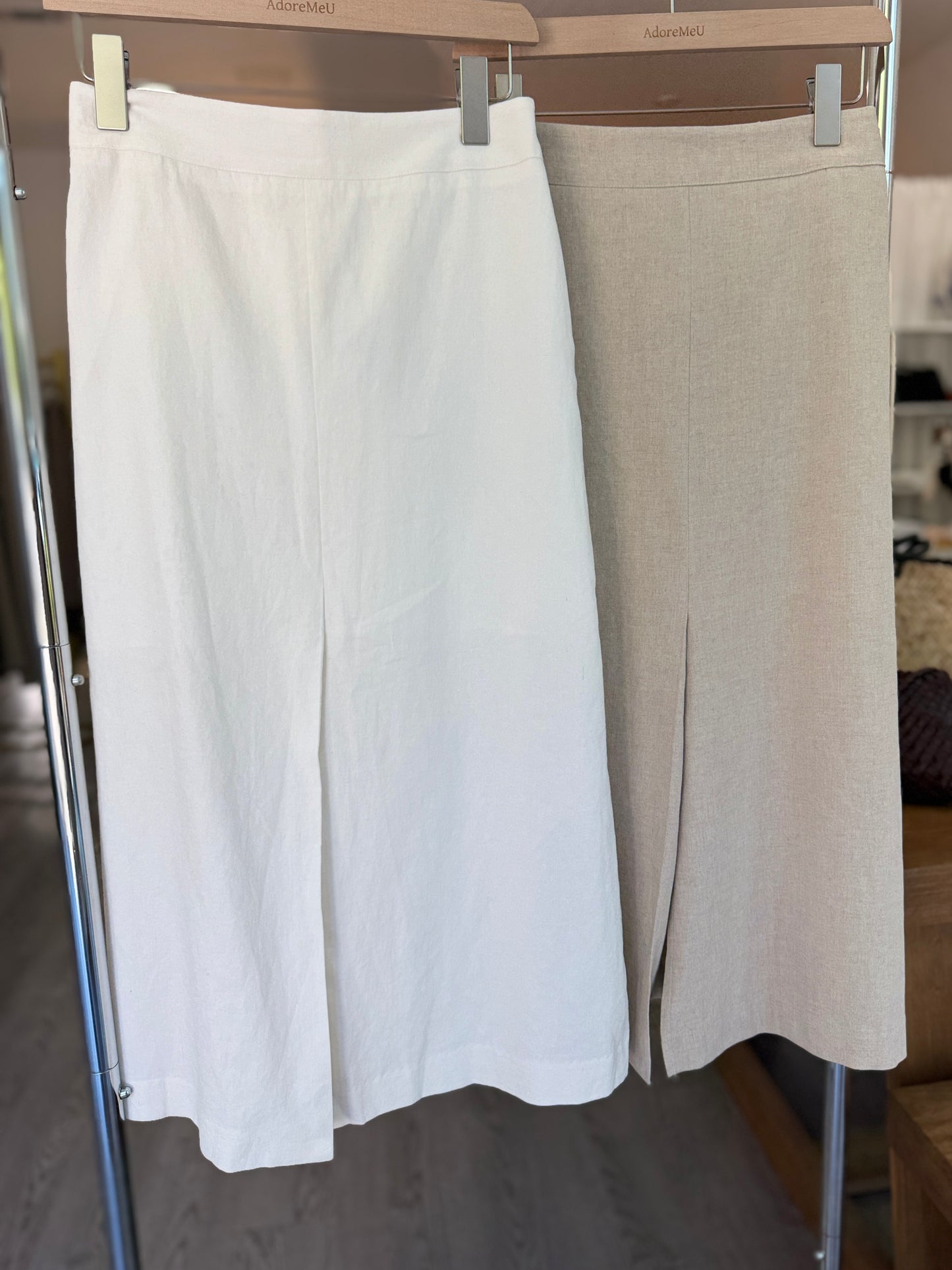 Front Slit Linen Skirt
