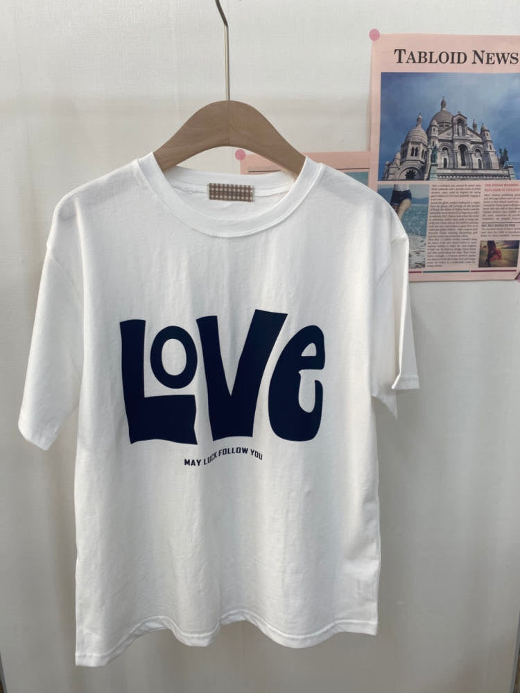 * Love Print T-shirt