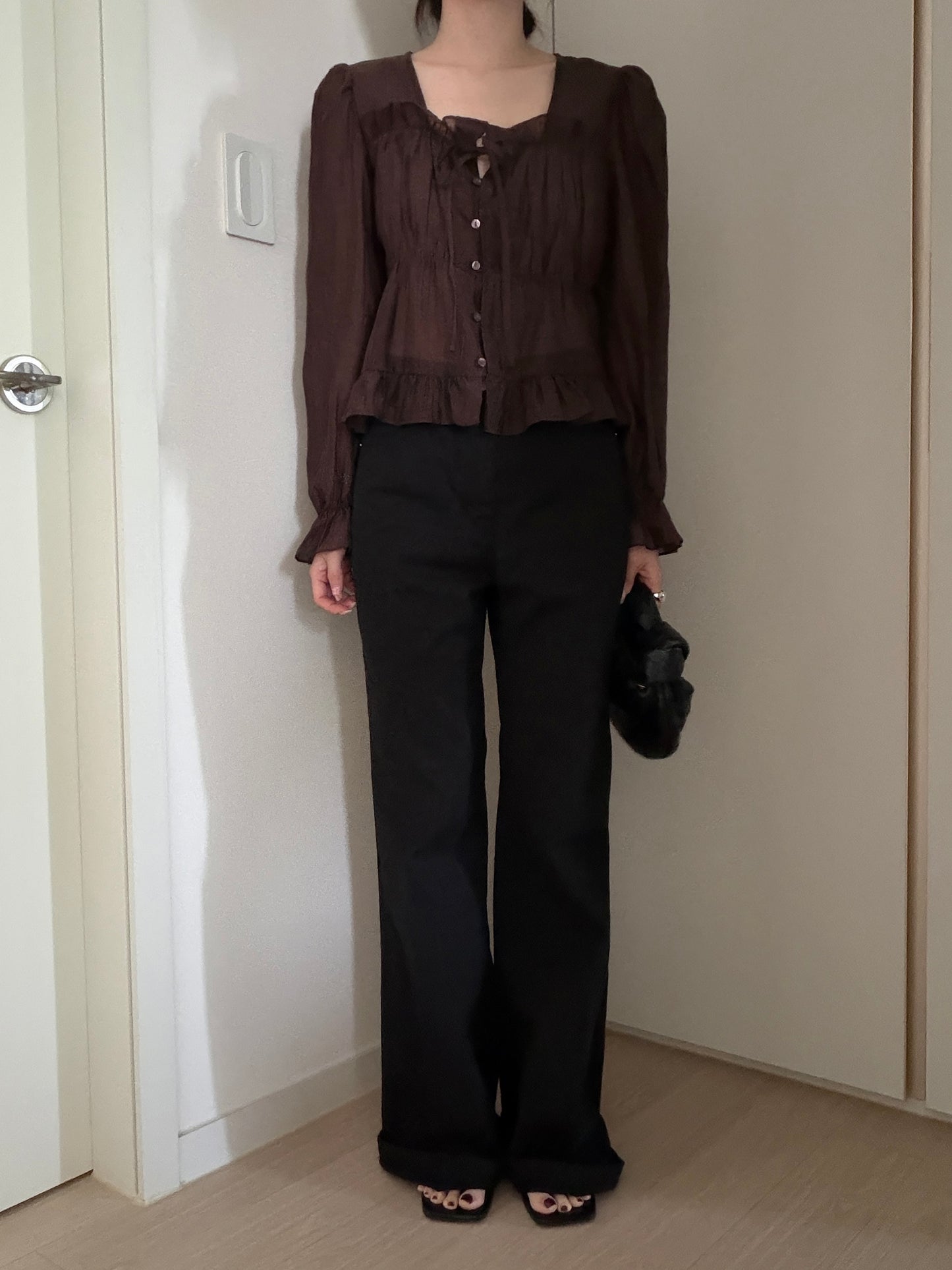 * Frill Cardigan Blouse