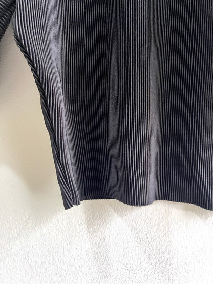 Pleats Tee(~10/3)