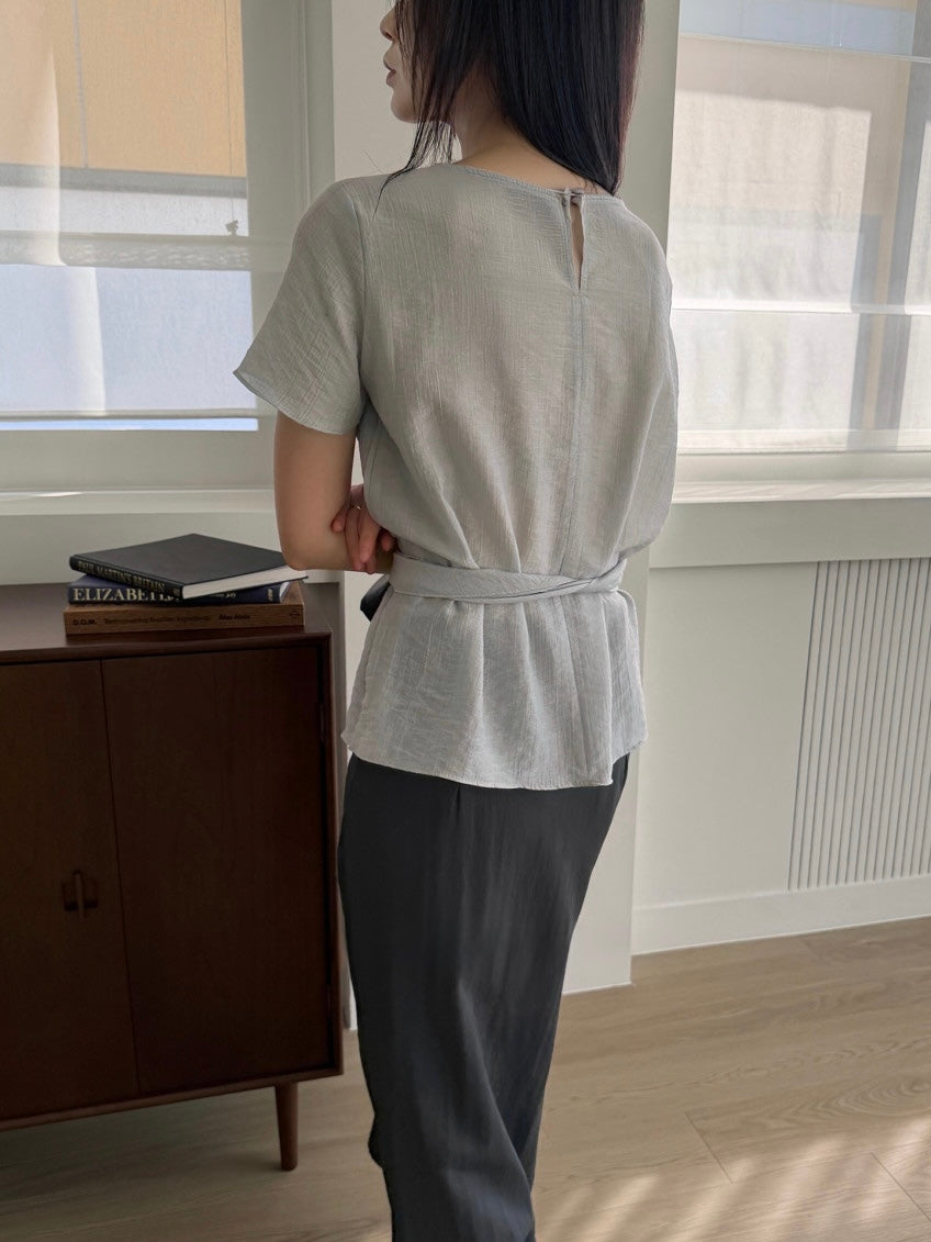 * Sie Wrap Blouse
