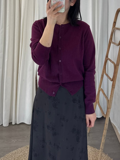 Round Neck Cardigan(~10/29)