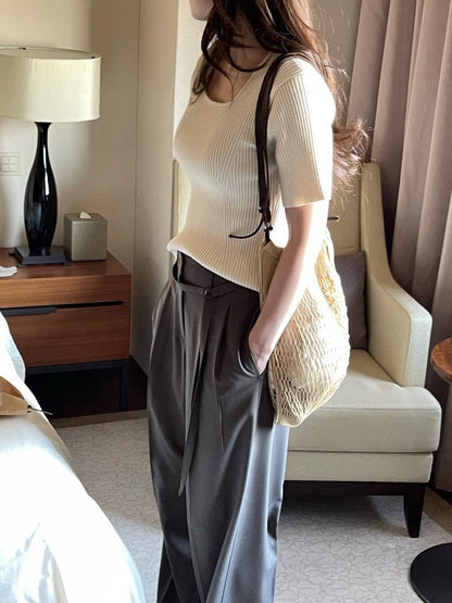 * Square Neck Knit Tee