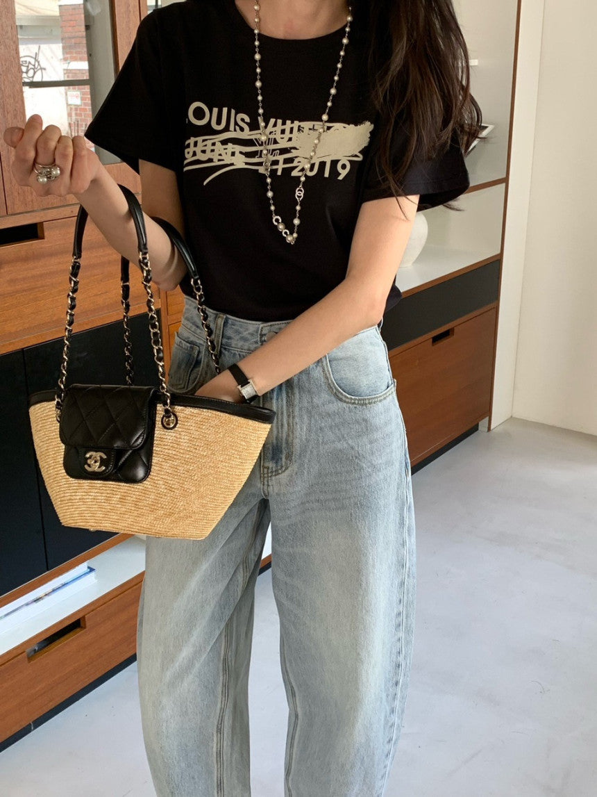 * Louis Silket T-Shirt