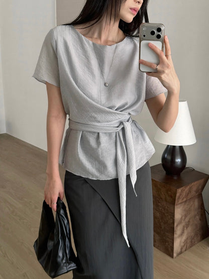 * Sie Wrap Blouse