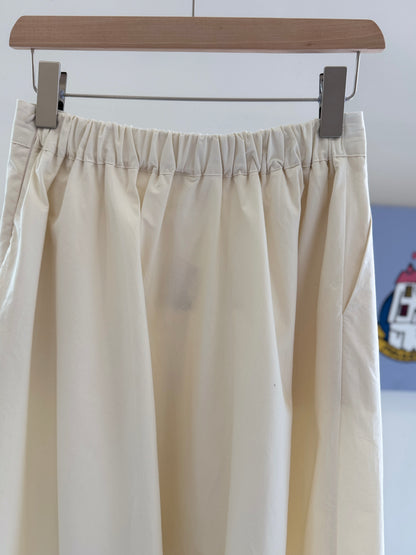 Signal Button Skirt