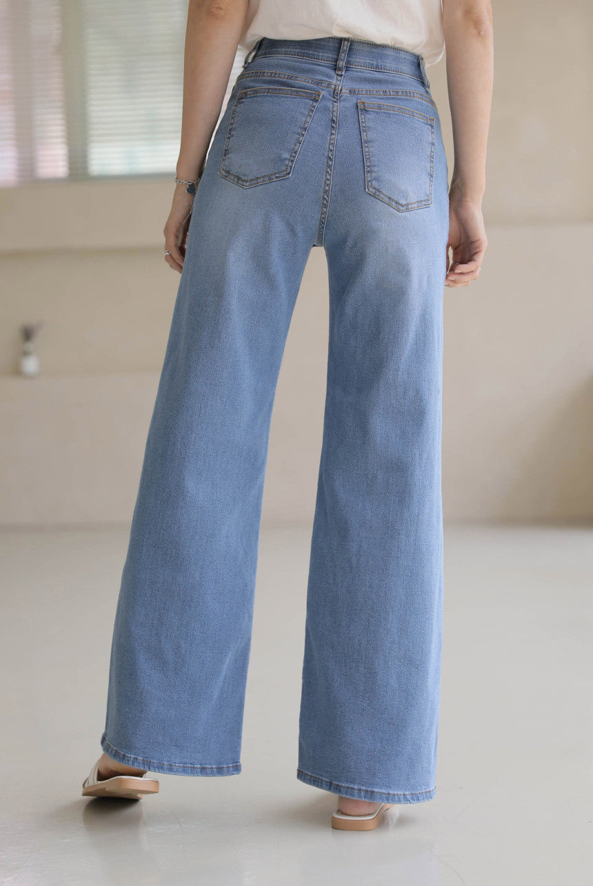 Cool Button Wide Denim