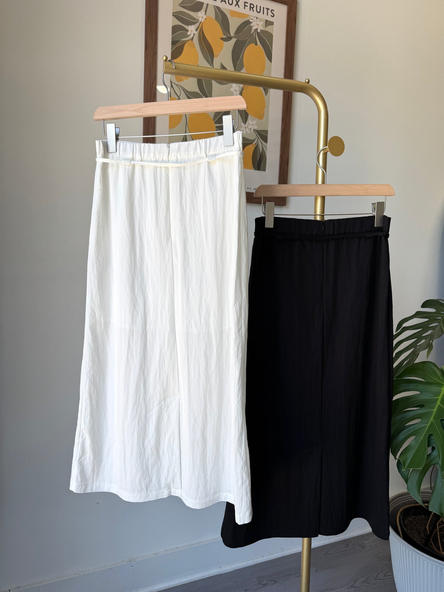 String Banding Skirt(~7/23)