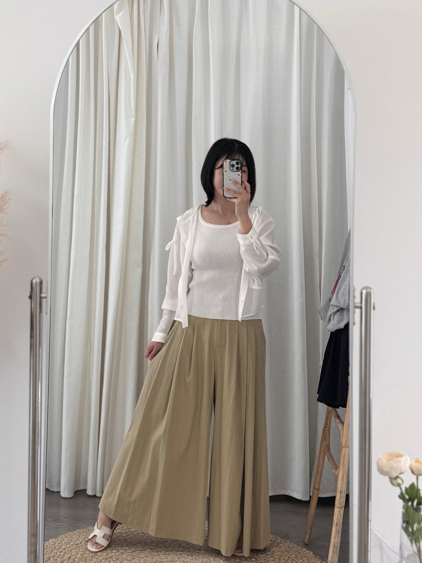 Two Pintuck Wide Pants (~3/31)