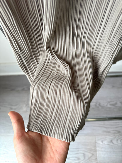 Comfy Pleats Pants(~7/18)