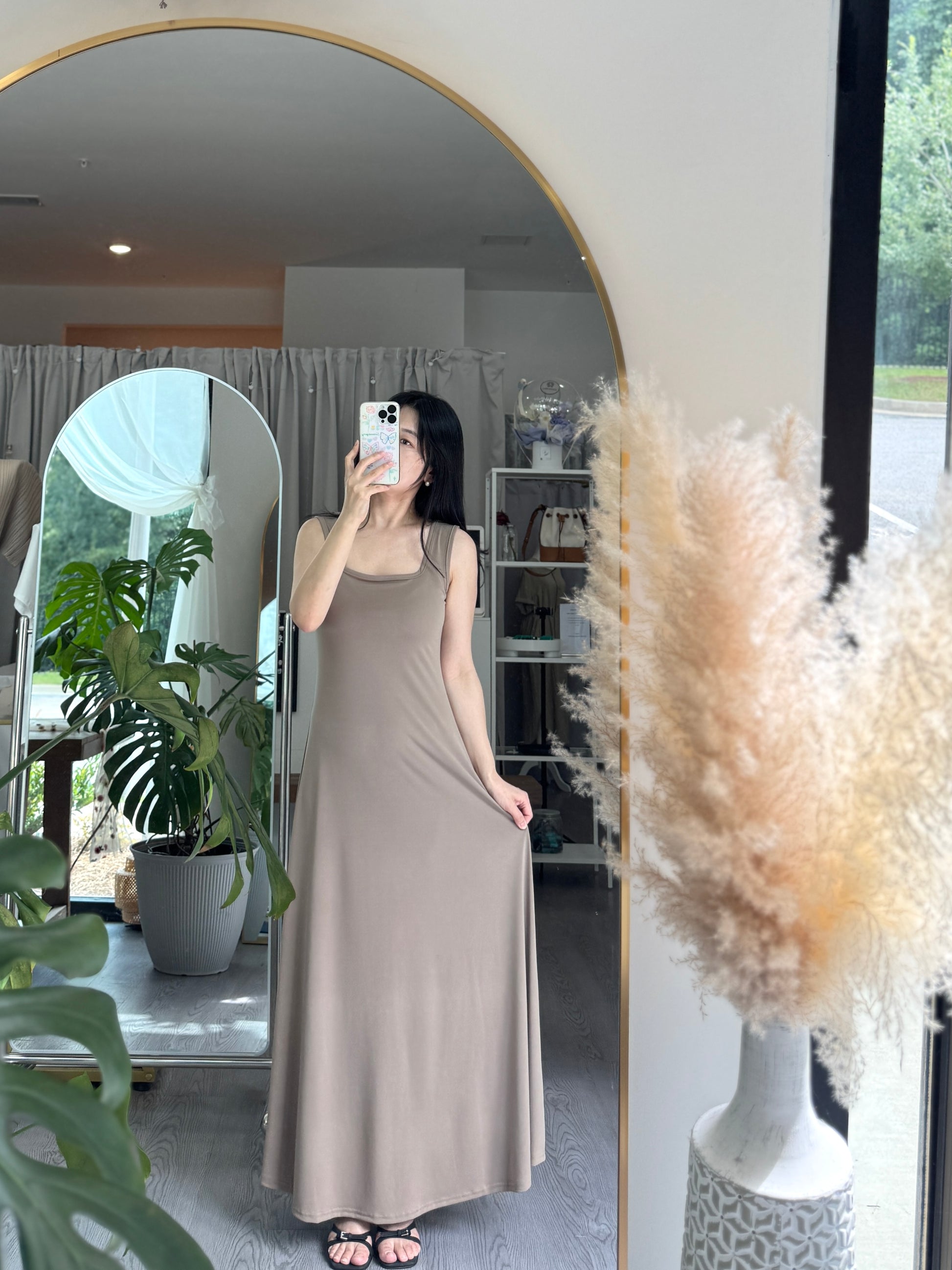 Square Grace Dress - AdoreMeU