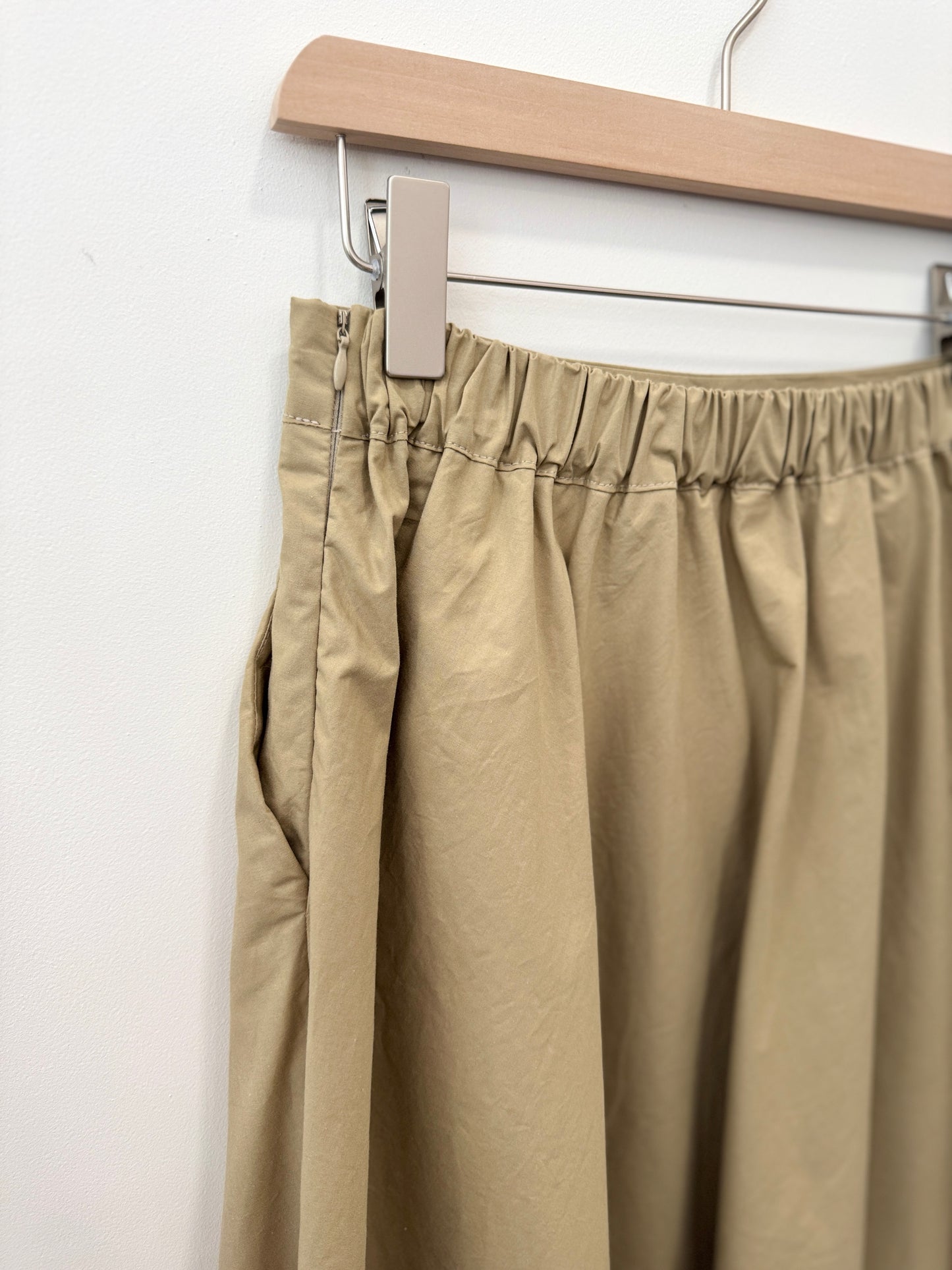 Signal Button Skirt