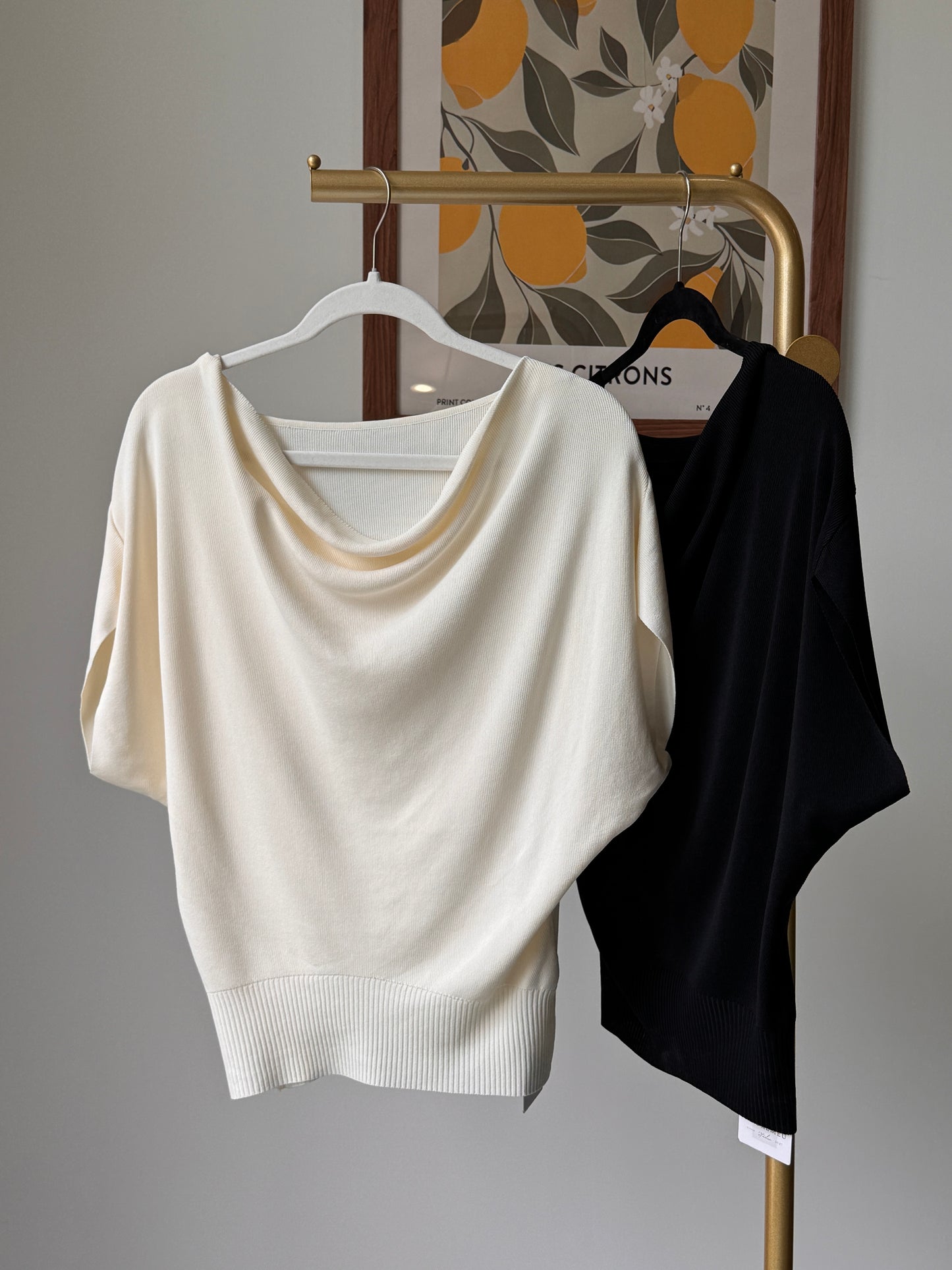 Draped Short Sleeve Knit Top (~8/5)