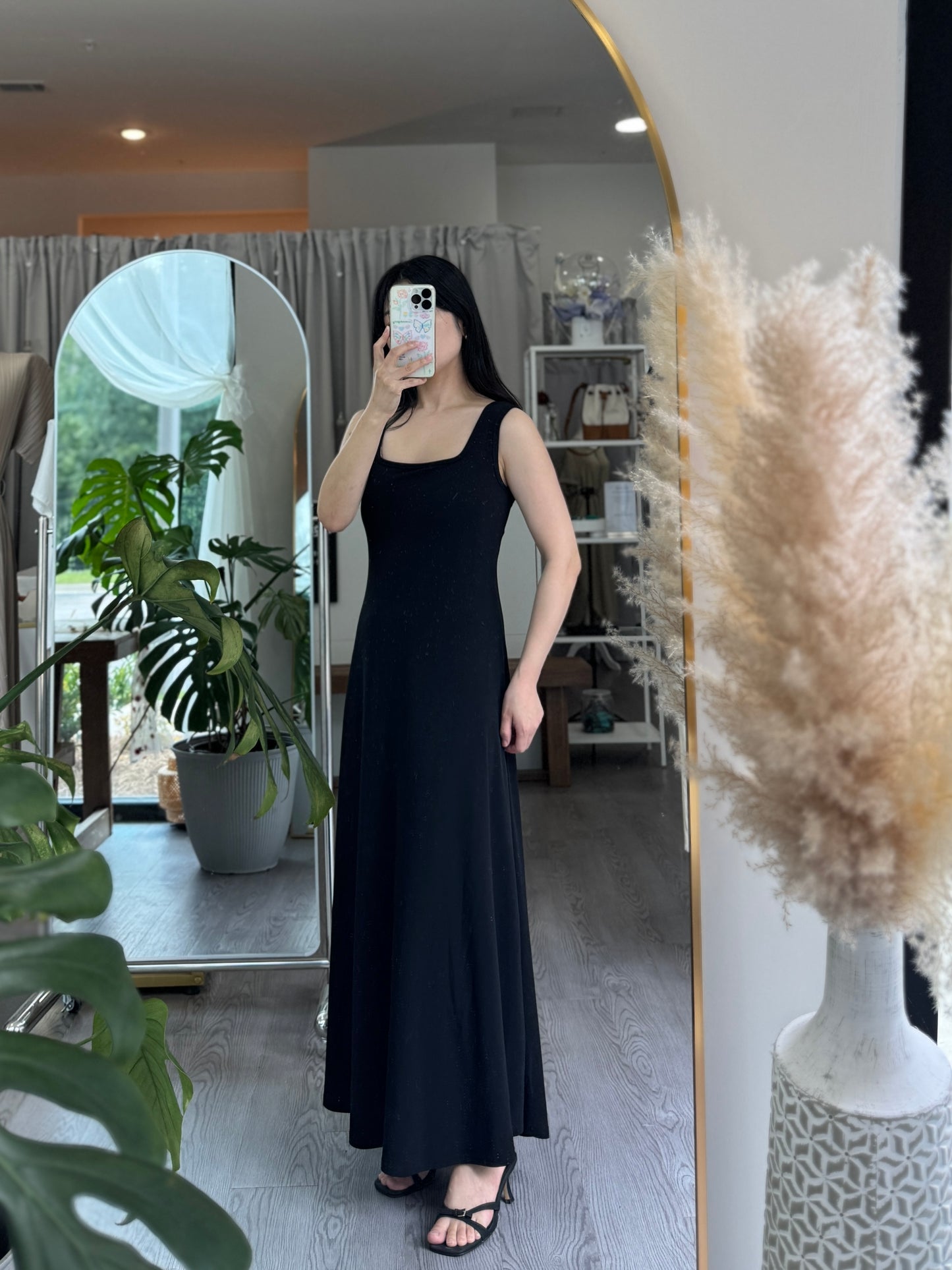 Square Grace Dress - AdoreMeU