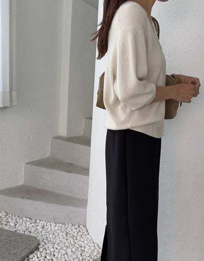Soft V neck Cardigan (~10/4)