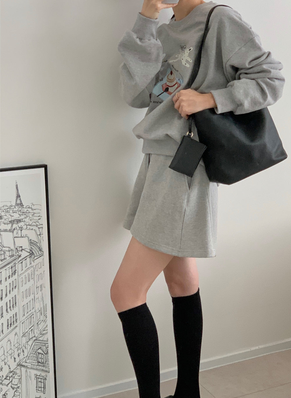 *Picnic Print Sweatshirt