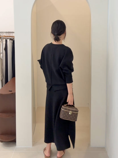 Sweatshirt & Long Skirt Set(~10/1)