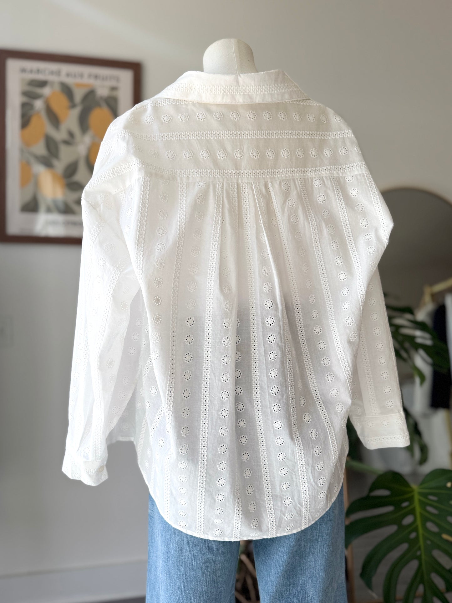 Lace Overfit Shirt(~3/29)