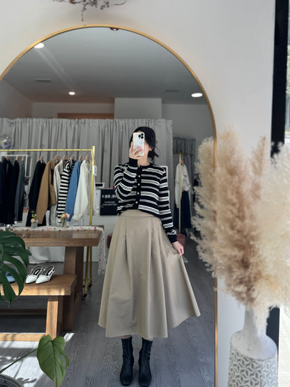 Regular Stripe Cardigan - AdoreMeU