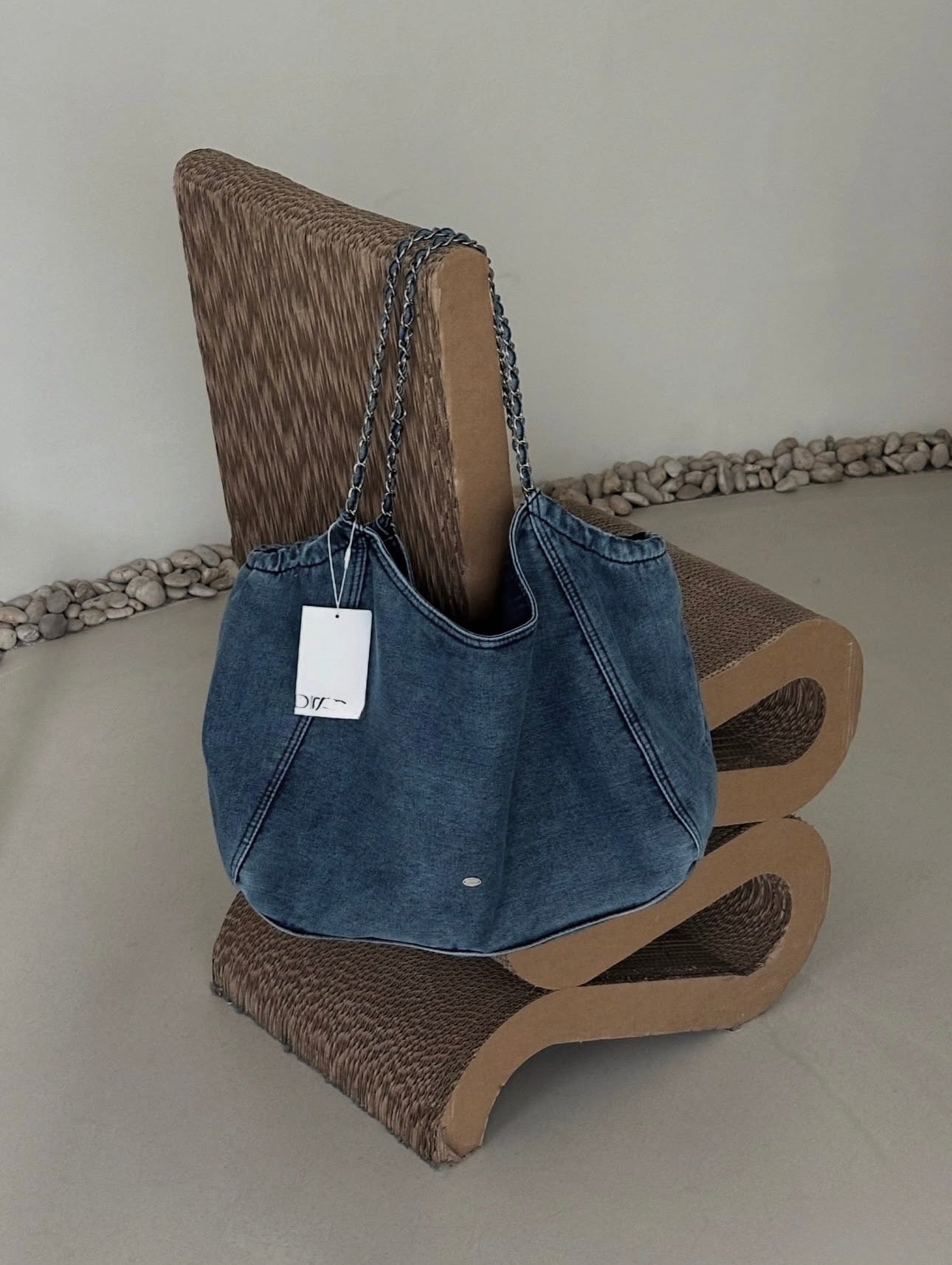 * Arc Big Shoulder Bag