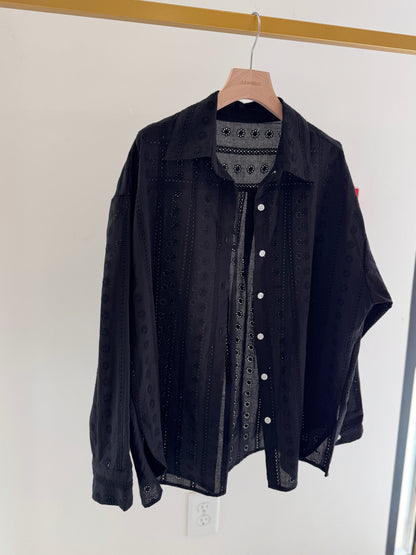 Lace Overfit Shirt(~3/29)
