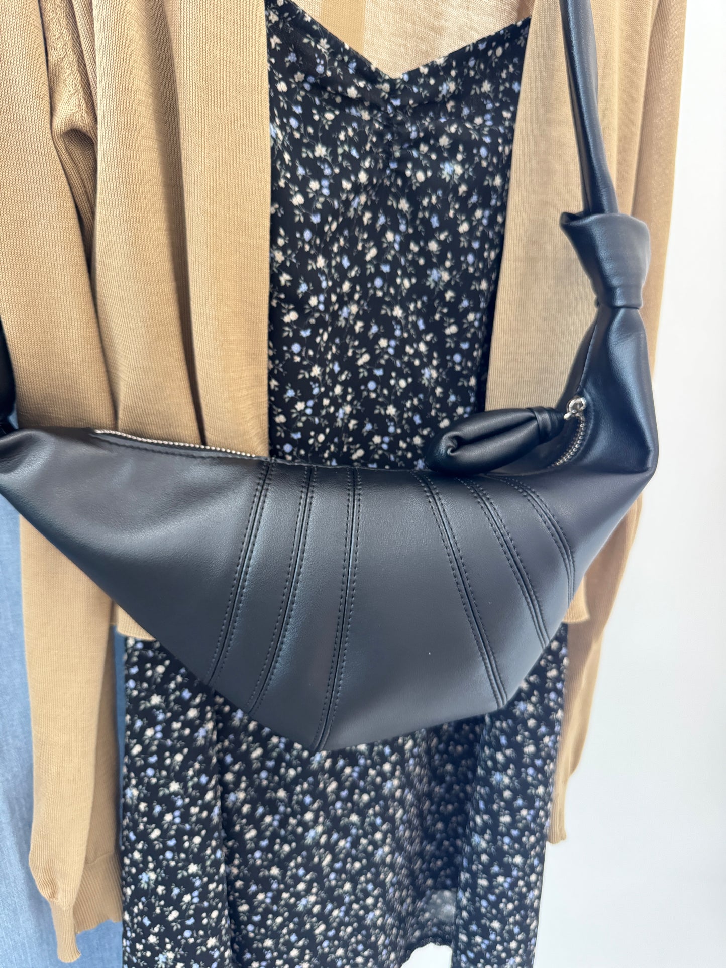 Cowhide Croissant Bag (Preorder)