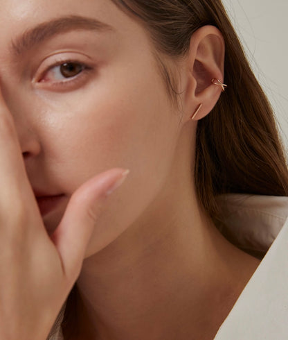 Stick line Earrings - AdoreMeU