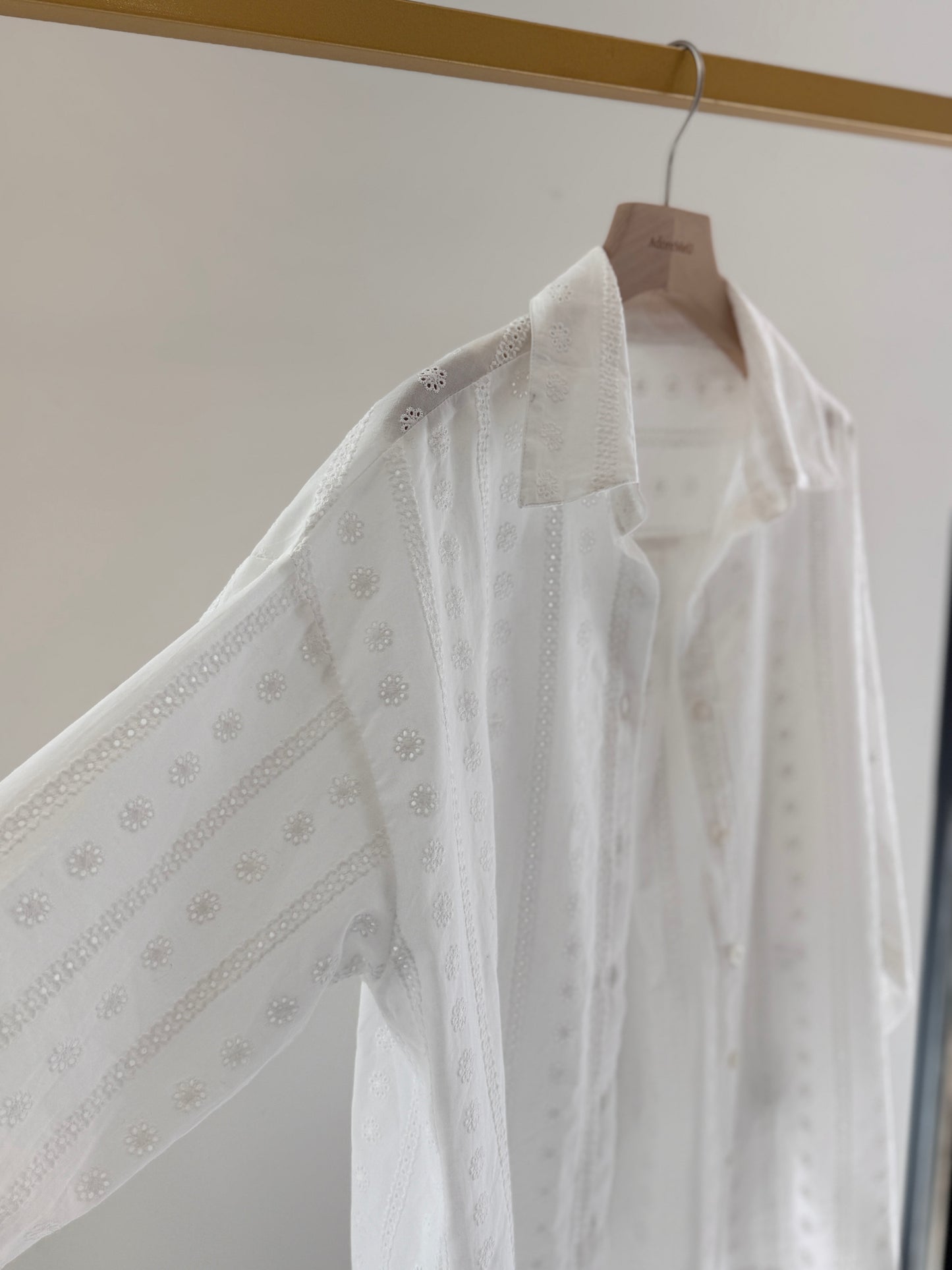 Lace Overfit Shirt(~3/29)