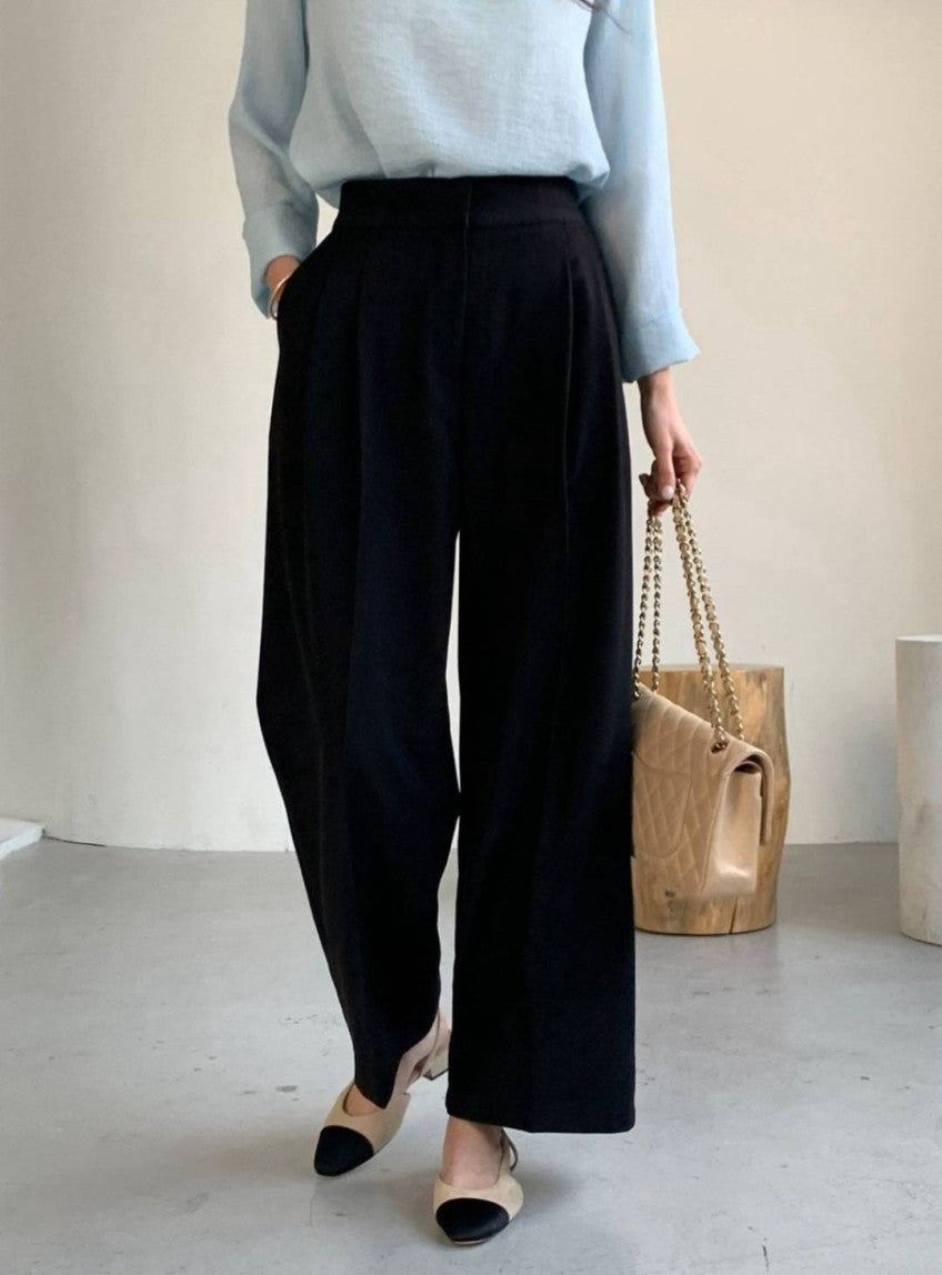 Valen Pintuck Straight Slacks(~10/31)