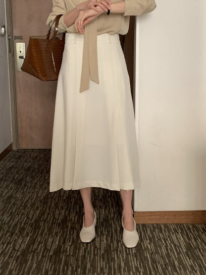 * Spring Pleated Skirt