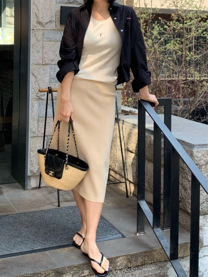 * Office Slim Skirt