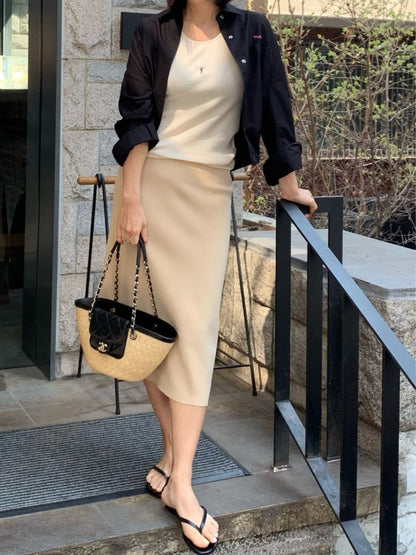 * Office Slim Skirt