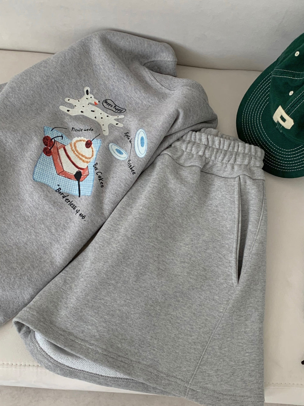 *Picnic Print Sweatshirt