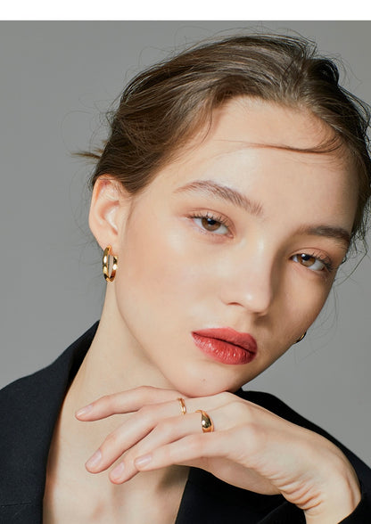 Volume Flat One touch Earring - AdoreMeU