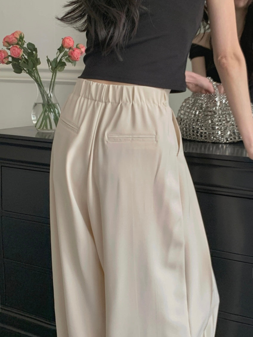 * Airy Pleated Wide Slacks