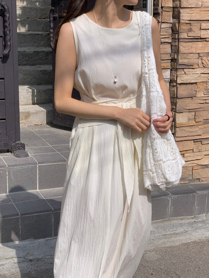 * Dove Sleeveless Maxi Dress