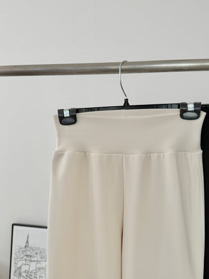 * Slim Capri Slit Pants