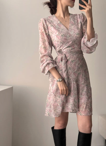 * Diagonal Ruffle Wrap Dress