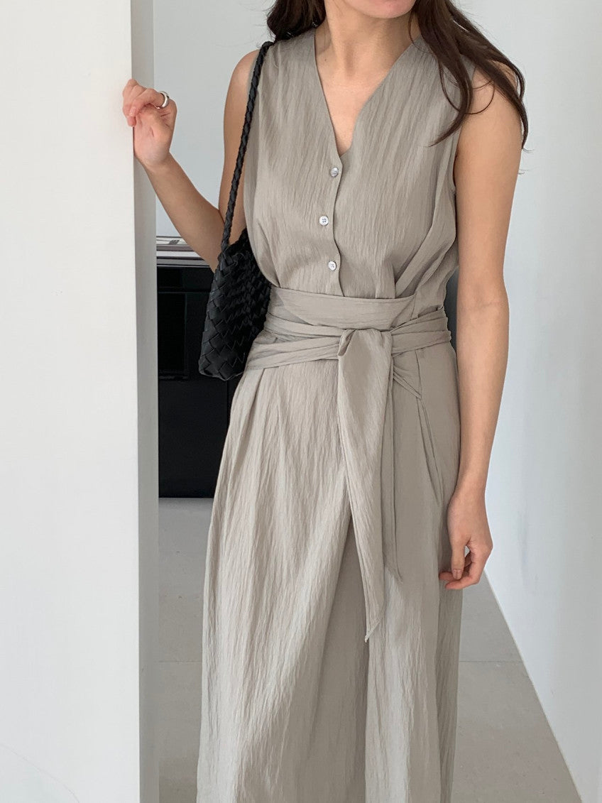 * Dove Sleeveless Maxi Dress