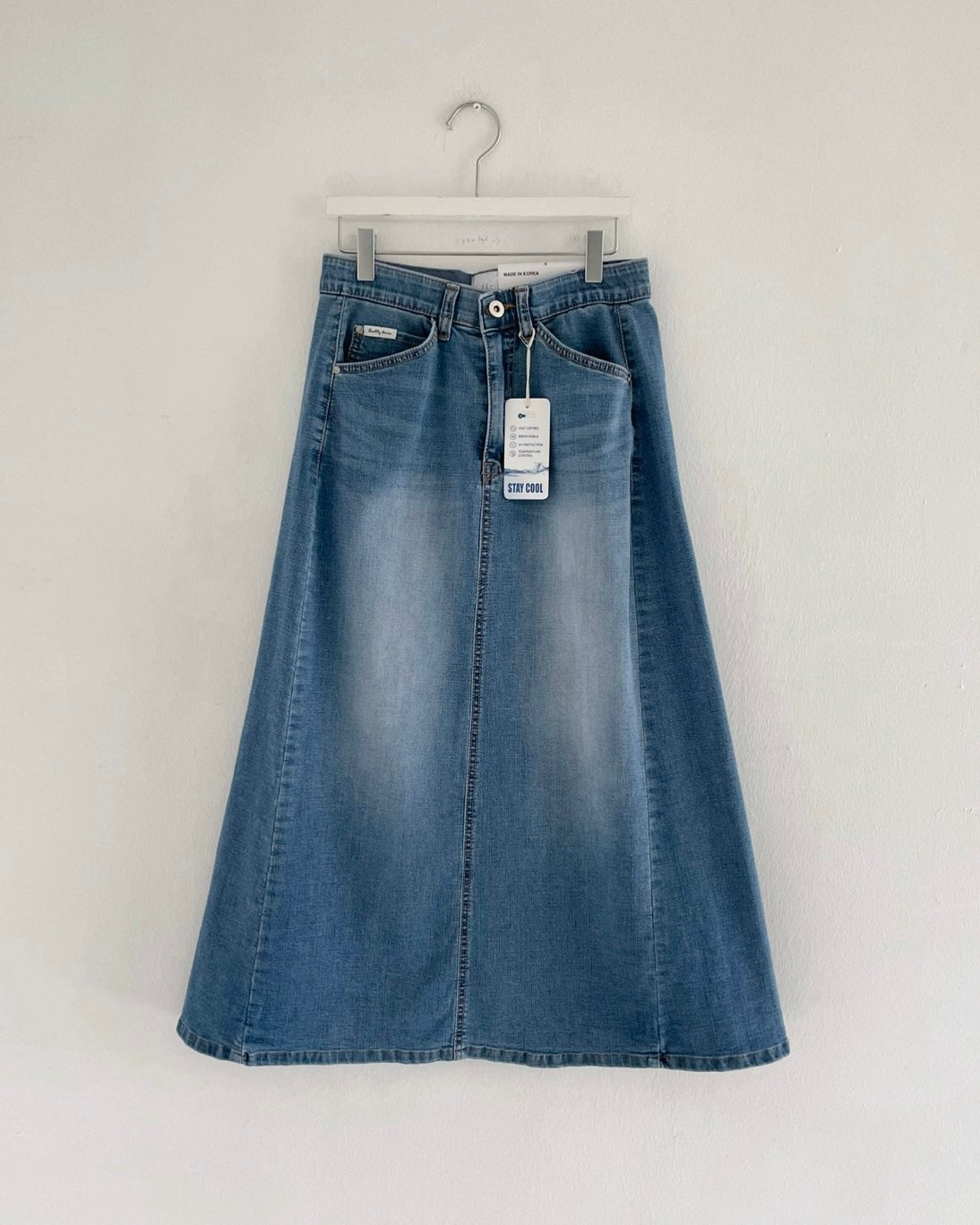 * A-Line Front Pocket Skirt
