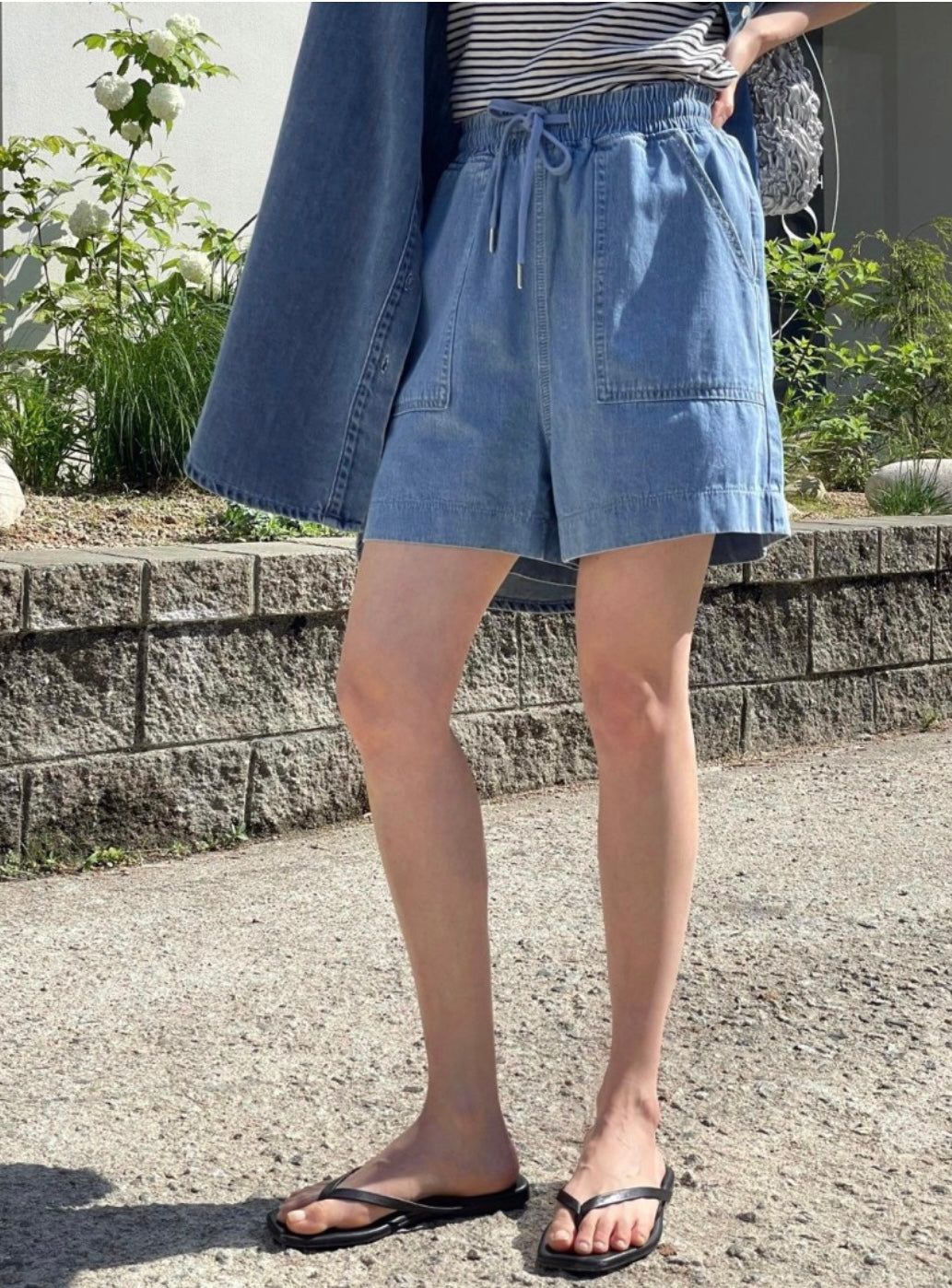 Big pocket denim shorts